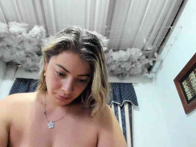 LauuuG webcam