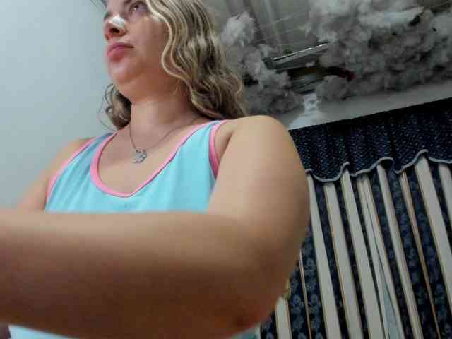 LauuuG webcam