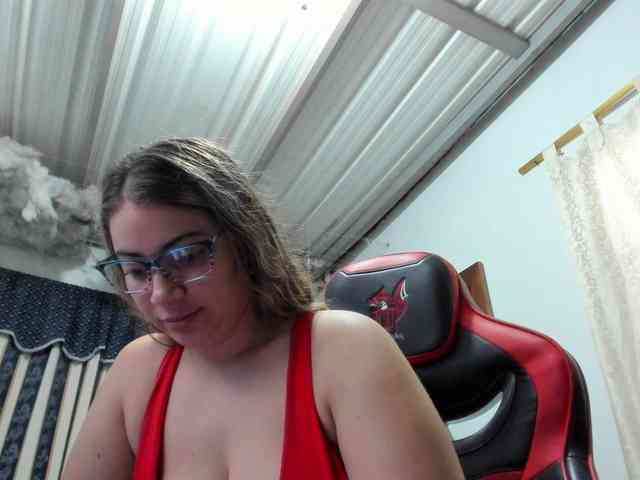LauuuG webcam
