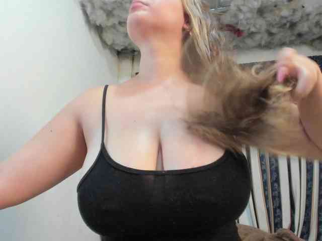 LauuuG webcam