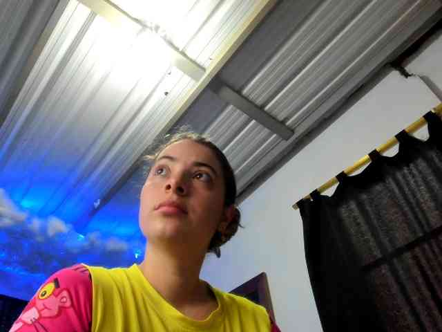 LauuuG webcam