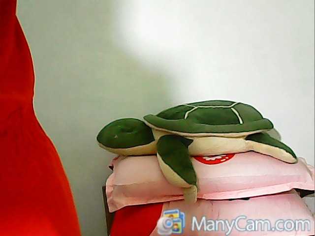 Ellie05 live cam on BongaCams