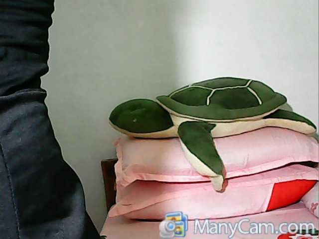 Ellie05 live cam on BongaCams