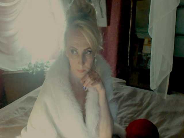 KatrinExcite live cam on BongaCams