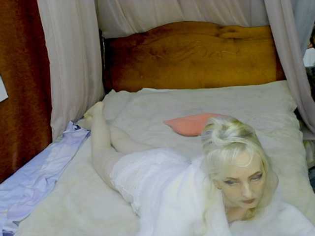 KatrinExcite live cam on BongaCams