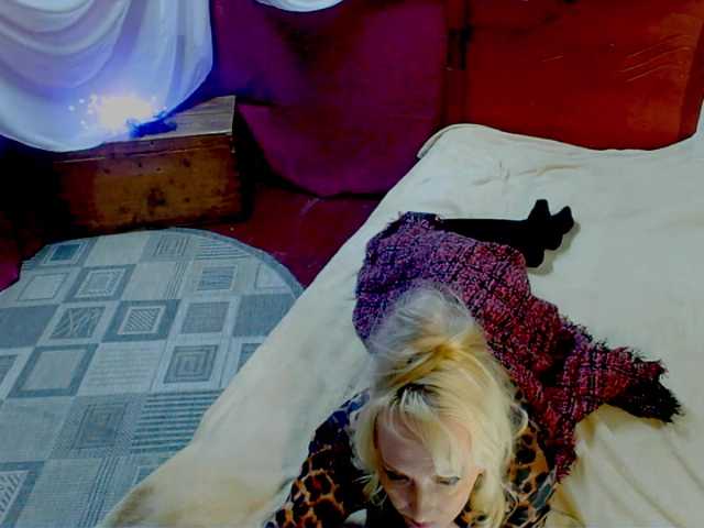 KatrinExcite live cam on BongaCams