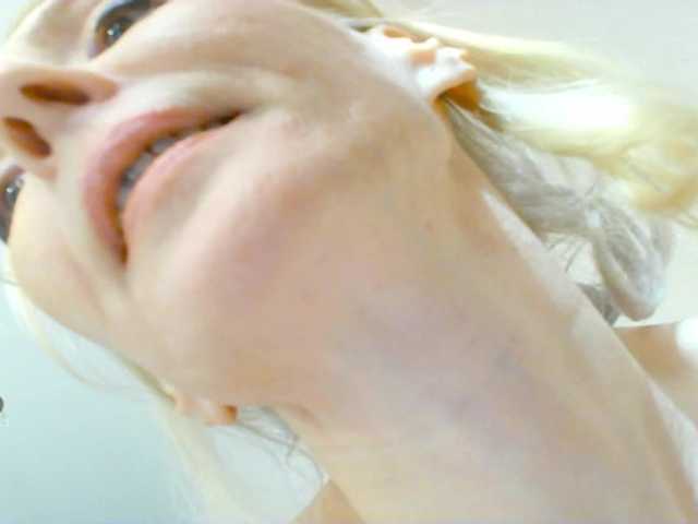 KatrinExcite's BongaCams show and profile