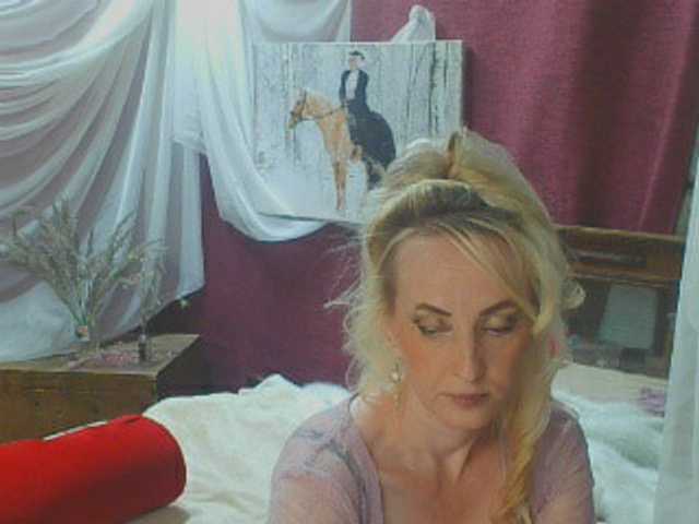 KatrinExcite live cam on BongaCams