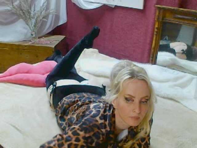 KatrinExcite live webcam show