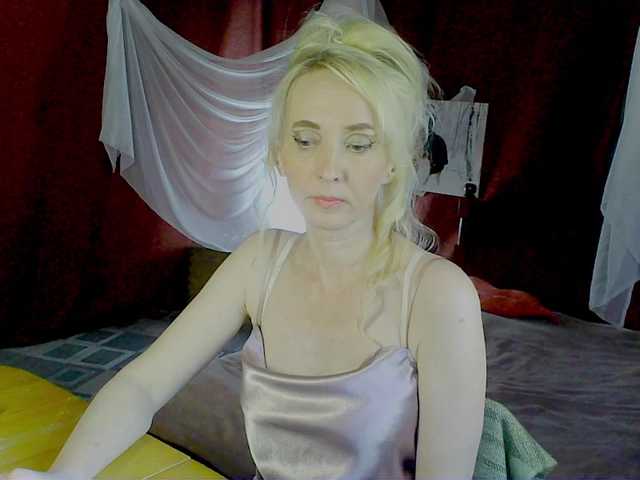 KatrinExcite live cam on BongaCams