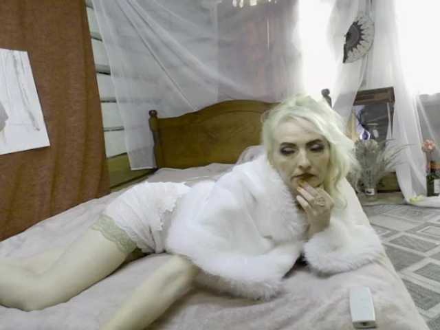 KatrinExcite live cam on BongaCams