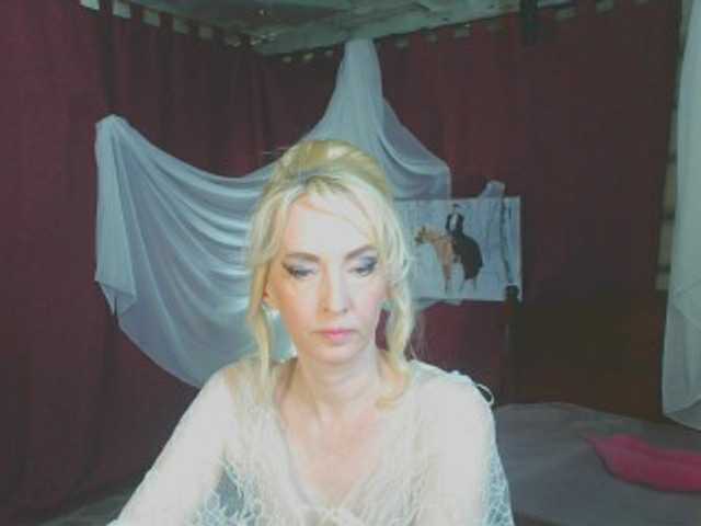 KatrinExcite live cam on BongaCams