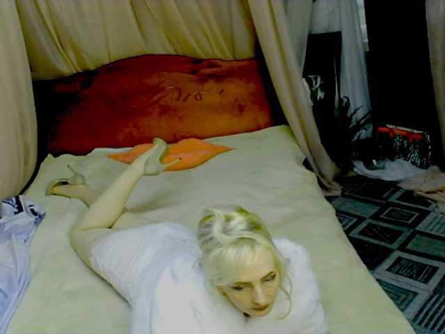 KatrinExcite live cam preview