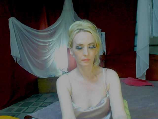 KatrinExcite live cam on BongaCams
