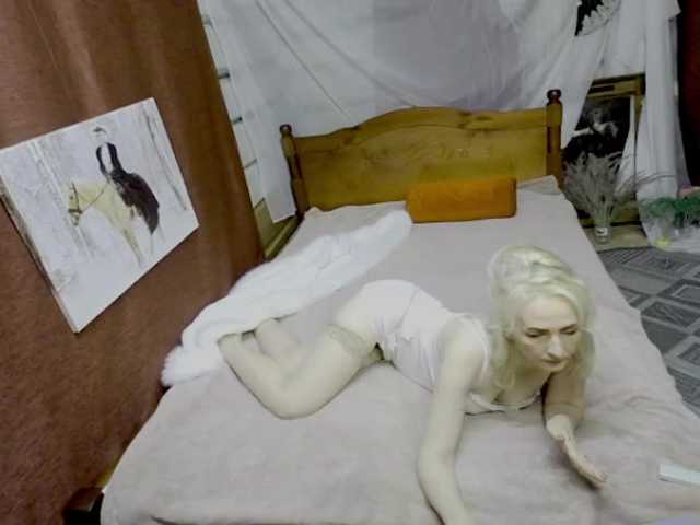 KatrinExcite live cam on BongaCams