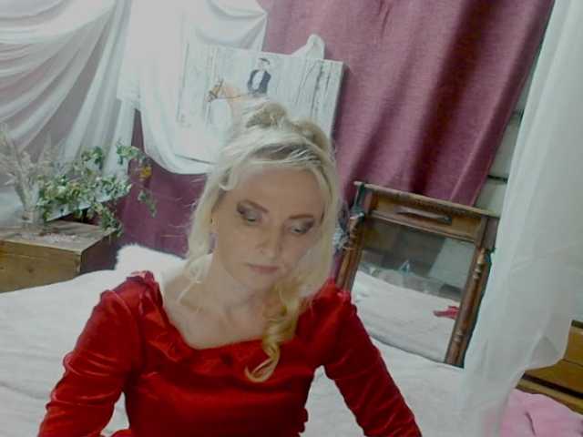 KatrinExcite live webcam show