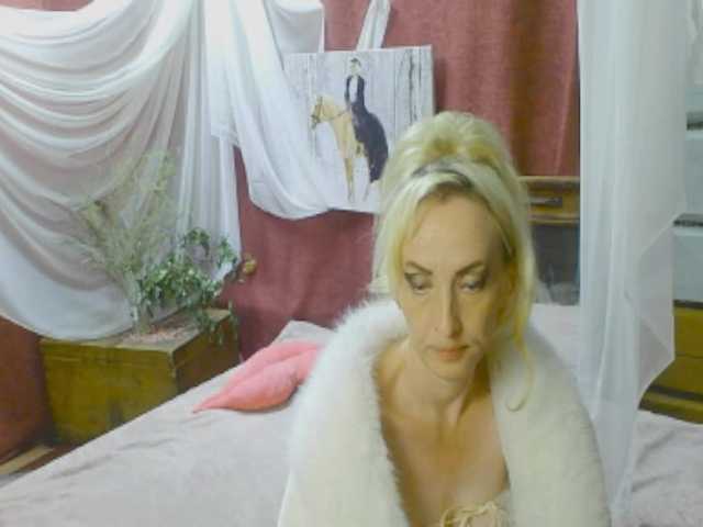 KatrinExcite live cam on BongaCams