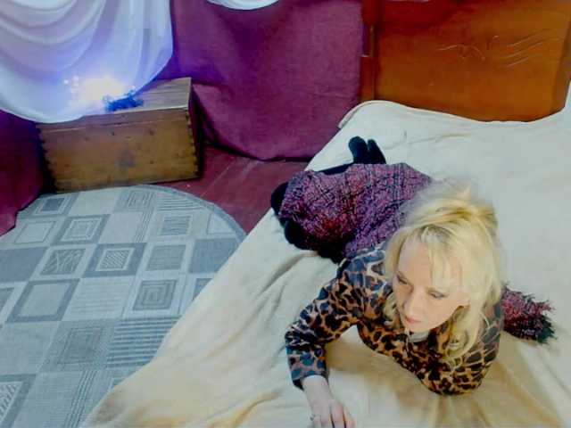 KatrinExcite live cam on BongaCams
