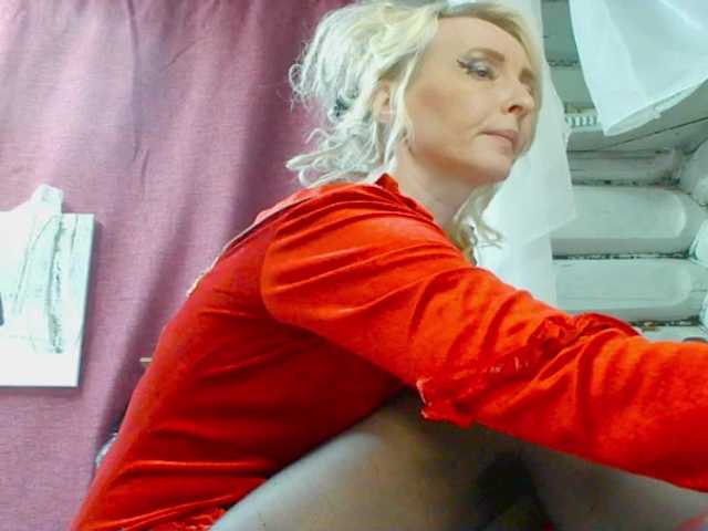 KatrinExcite live webcam show