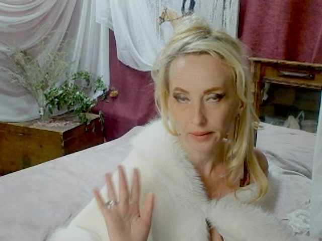 KatrinExcite live cam on BongaCams