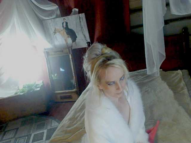 KatrinExcite live cam on BongaCams