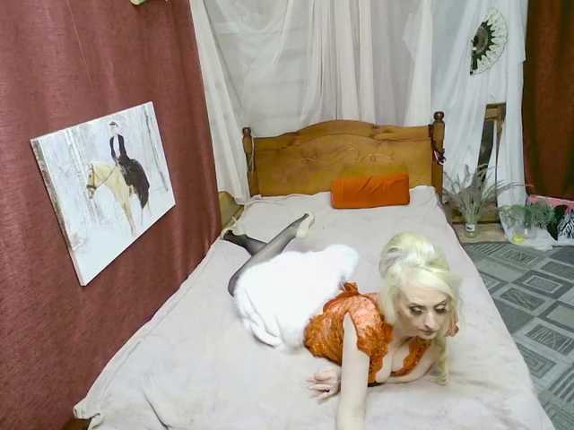 KatrinExcite live cam on BongaCams