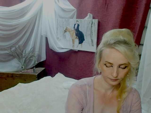 KatrinExcite live cam on BongaCams