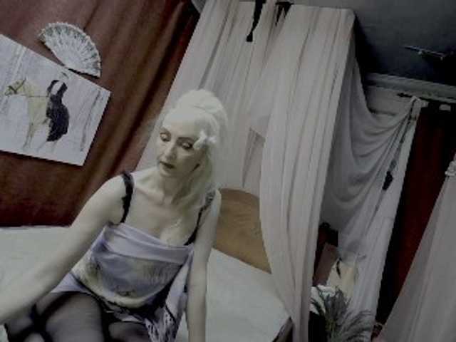 Katrinexcite live cam