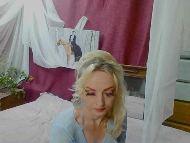 KatrinExcite live cam on BongaCams