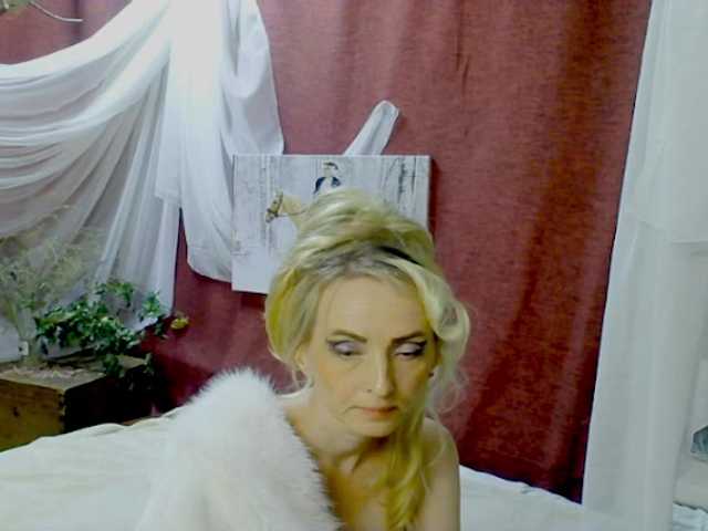 KatrinExcite live cam on BongaCams