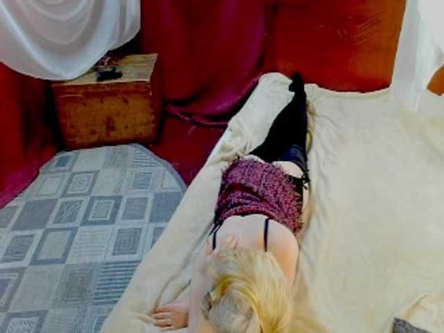 KatrinExcite live cam on BongaCams