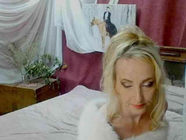 KatrinExcite webcam
