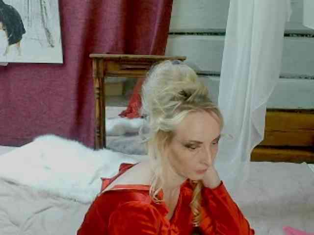 KatrinExcite webcam