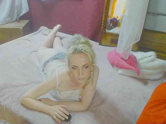 KatrinExcite webcam