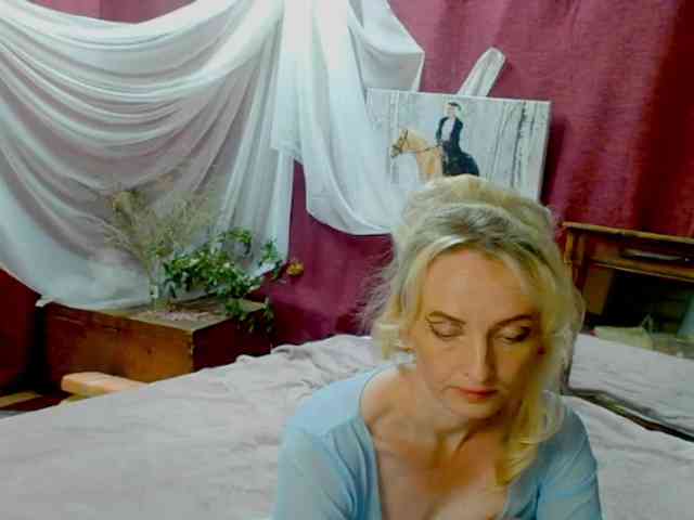 KatrinExcite webcam