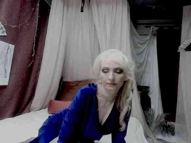 KatrinExcite webcam