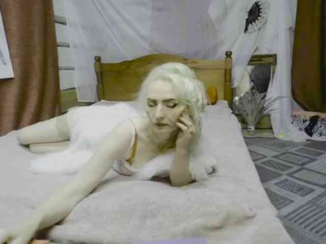 KatrinExcite webcam