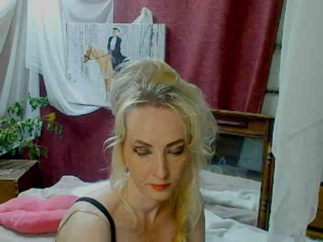 KatrinExcite webcam