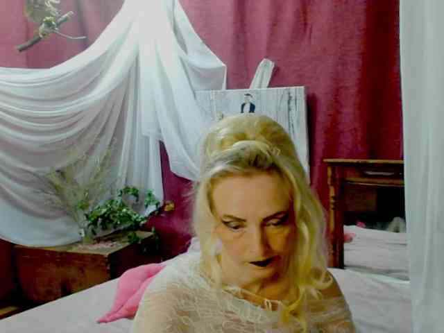 KatrinExcite webcam