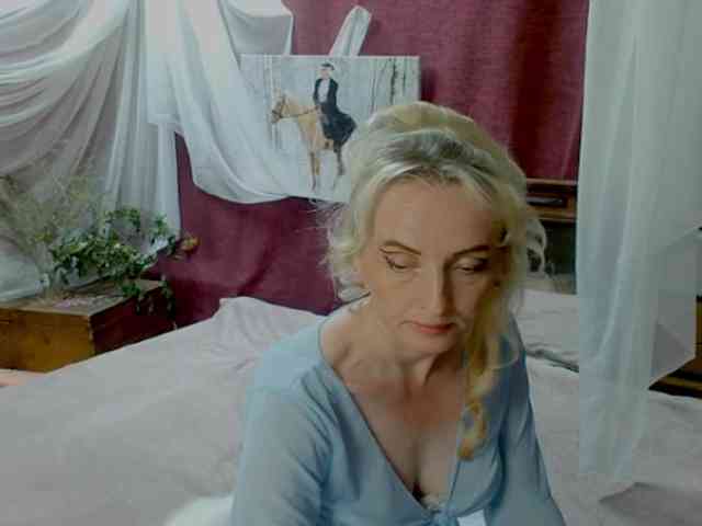 KatrinExcite webcam