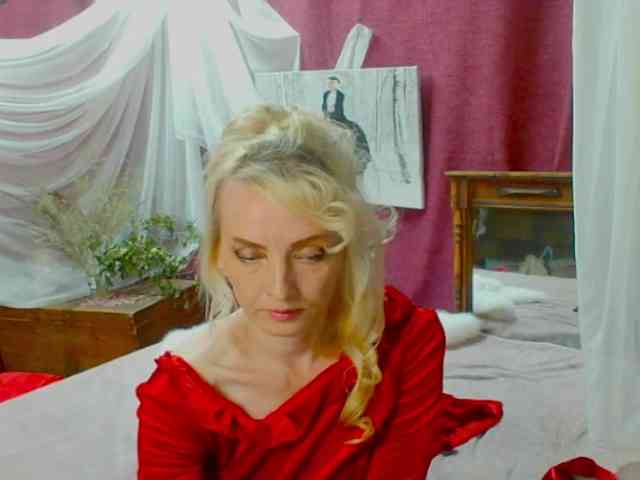 KatrinExcite webcam
