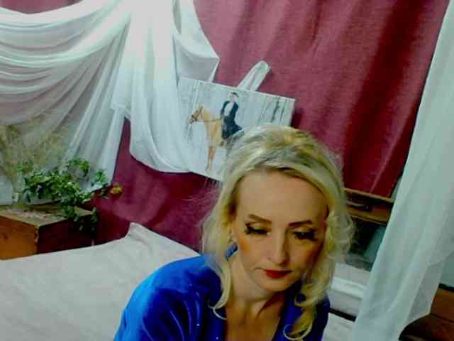 KatrinExcite webcam