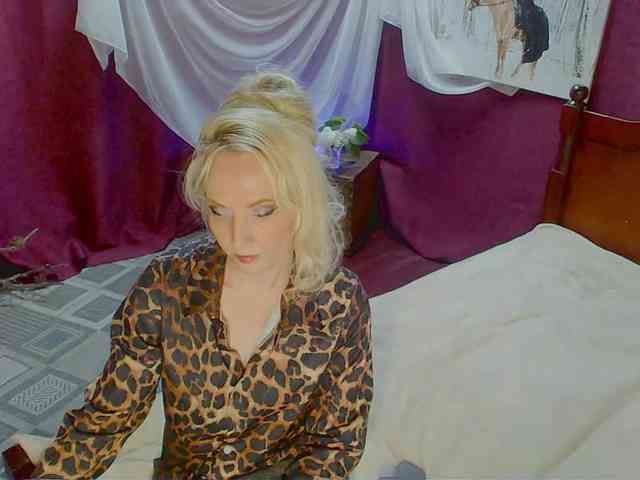 KatrinExcite webcam
