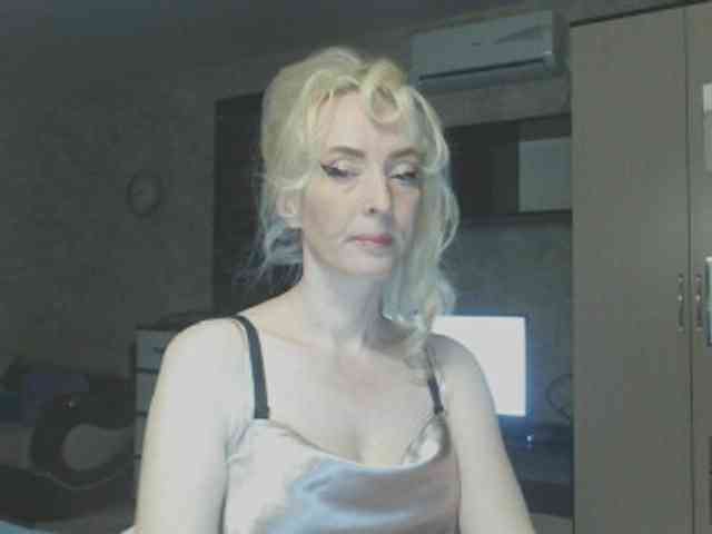 KatrinExcite webcam