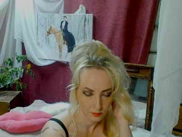 KatrinExcite webcam
