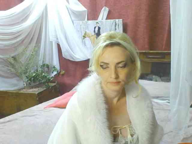KatrinExcite webcam