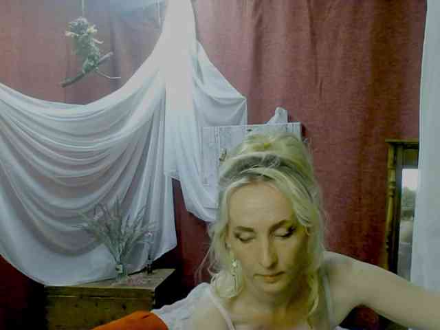 KatrinExcite Live Webcam on BongaCams