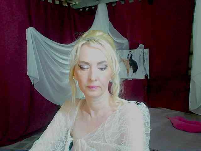 KatrinExcite webcam