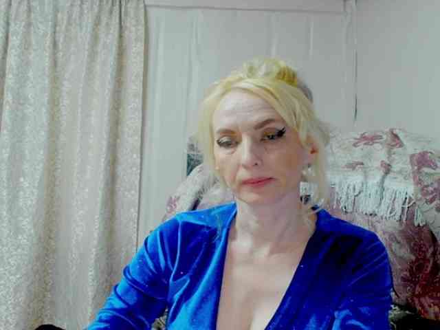 KatrinExcite webcam