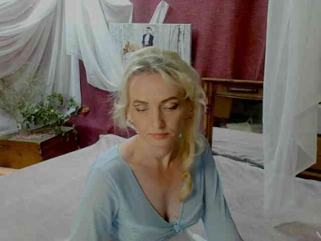 KatrinExcite webcam